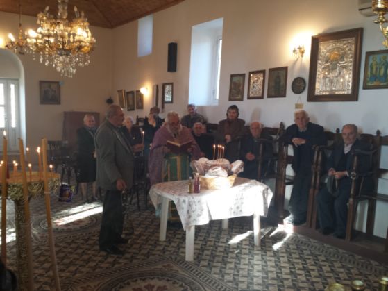Από την αρτοκλασία και την λειτουργία στο ναό του Αγ. Νικολάου, Δεκέμβριος 2013
