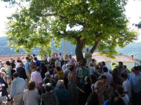 Φωτογραφία από τον Καρδαρίτσι, Δεκαπενταύγουστος 2012.